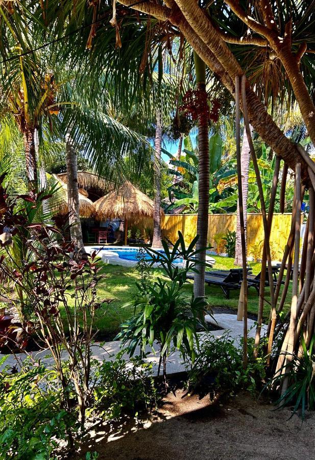 Hotel Gili Land à Gili Air Extérieur photo