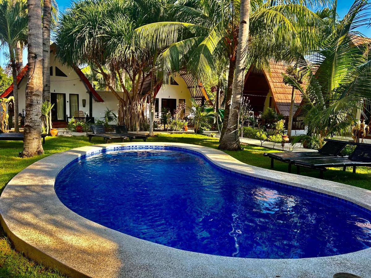 Hotel Gili Land à Gili Air Extérieur photo
