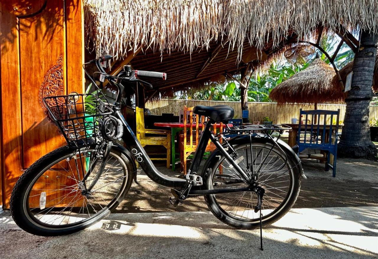 Hotel Gili Land à Gili Air Extérieur photo